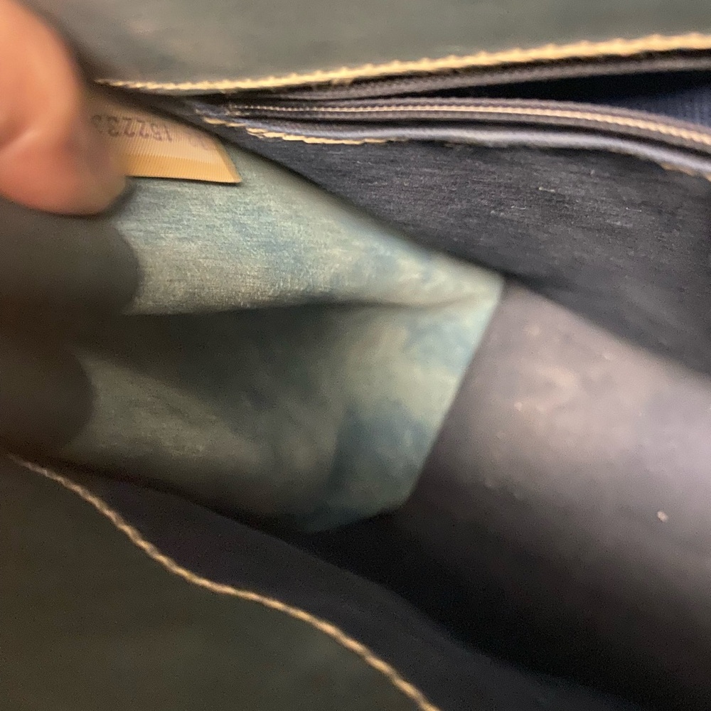Dooney & Bourke Alta DB Italia Collection Made in Italy - Picture 13 of 16